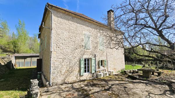 Maison de charme spacieuse dans village médiéval Caylus Caylus
