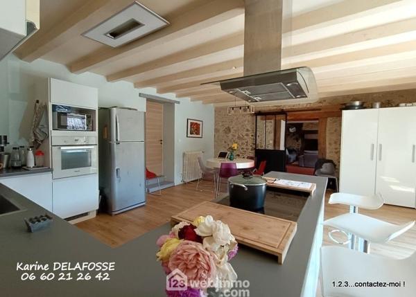 Maison de village 219 m² à Aubigny-Les Clouzeaux 85430