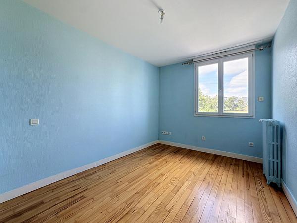 LAVAL HILARD - APPARTEMENT TYPE 3 - 65m²