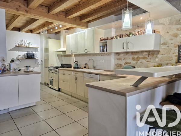 Maison à vendre 4 pièces 133 m² Gond-Pontouvre