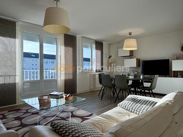 Vente Appartement59 m² - 2 Pièces - CARENTAN LES MARAIS (50500)