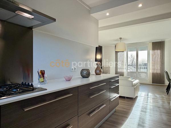 Vente Appartement59 m² - 2 Pièces - CARENTAN LES MARAIS (50500)