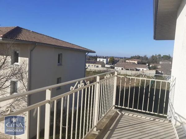 Appartement à louer 2 pièces 47.97m²