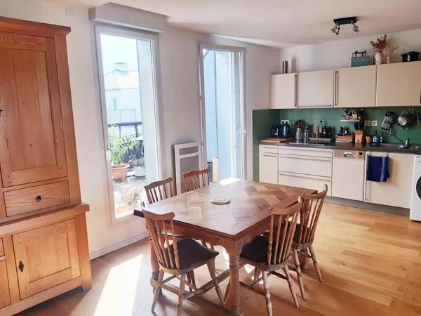 4 pièces - 87 m2 - NANTES - quartier de la madeleine