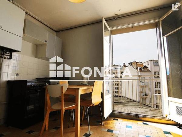 Location Appartement 3 pièces 73.6 m² - 11 BOULEVARD MARECHAL JOFFRE Grenoble 38000