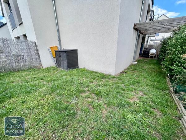 Appartement à louer 2 pièces 37.79m² Amboise (37400)