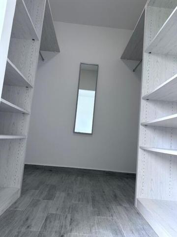 A LOUER MAGNIFIQUE VILLA T5 AVEC PISCINE SUR 1250 M² DE TERRAIN  DANS SECTEUR RESIDENTIEL DE PETIT BOURG