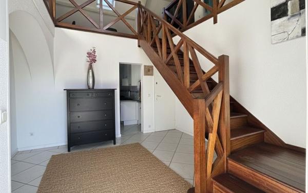 Maison à vendre    6 pièces • 196 m2 Billère