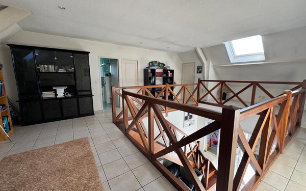 Maison à vendre    6 pièces • 196 m2 Billère