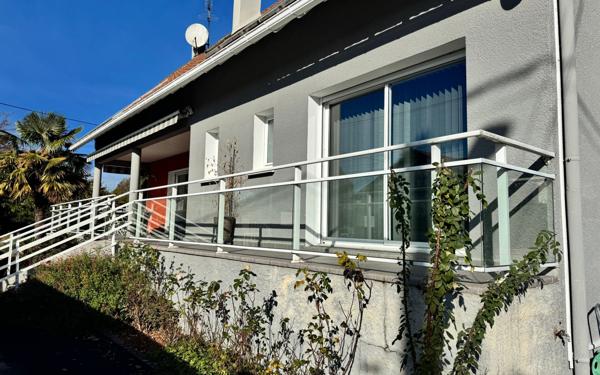 Maison à vendre    6 pièces • 196 m2 Billère