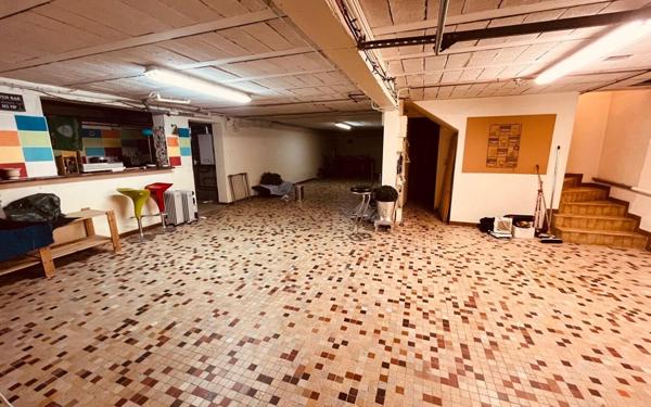 Maison à vendre    6 pièces • 196 m2 Billère