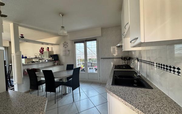 Maison à vendre    6 pièces • 196 m2 Billère