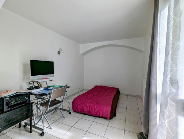 Appartement au dernier étage avec balcon