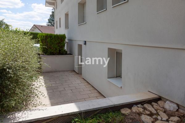 Parking + appartement