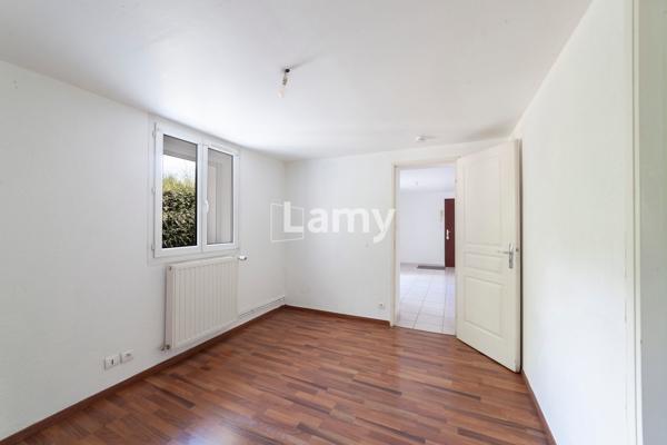 Parking + appartement