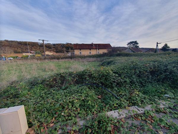 Exclusif : Terrain 465 m² viabilisé , libre constructeur, sur Panossas