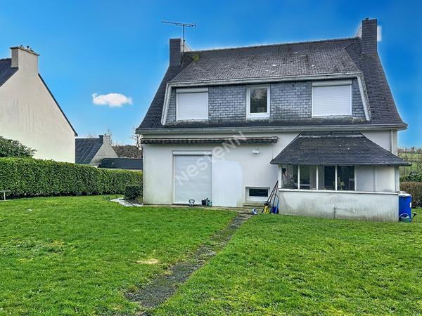 Maison à vendre à Briec - vie de plain-pied, 5 chambres, sous-sol et jardin