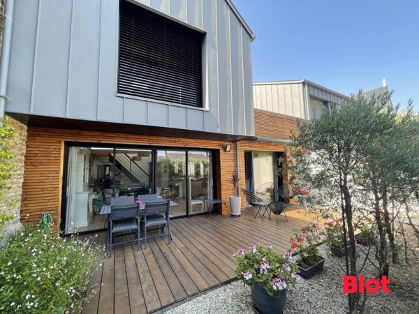 Maison 5 pièce(s)