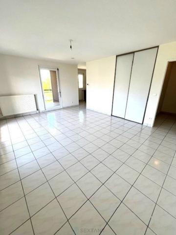 Ferney-Voltaire- Studio T1 - Idéal investisseur ou premier achat - 225.000 