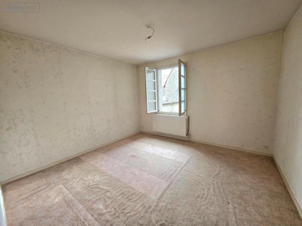 Appartement à vendre à Vierzon dans le Cher (18100), ref : 18058-37