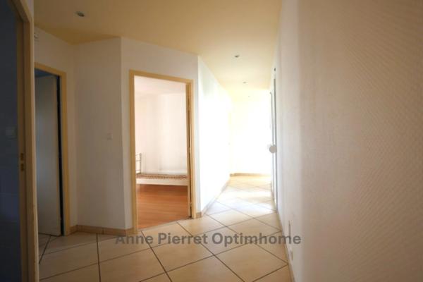 À VENDRE - Grande maison de plain-pied de 224 m² habitable (4 chambres) avec vue exceptionnelle sur forêt et plaine à Vaux-devant-Damloup (proche Verdun), terrain de 1359 m² !