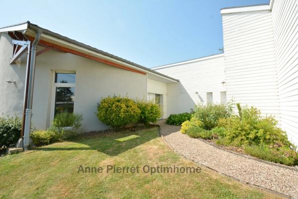 À VENDRE - Grande maison de plain-pied de 224 m² habitable (4 chambres) avec vue exceptionnelle sur forêt et plaine à Vaux-devant-Damloup (proche Verdun), terrain de 1359 m² !