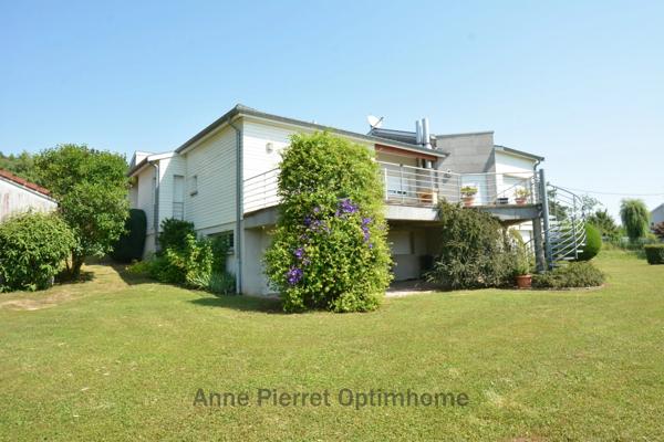 À VENDRE - Grande maison de plain-pied de 224 m² habitable (4 chambres) avec vue exceptionnelle sur forêt et plaine à Vaux-devant-Damloup (proche Verdun), terrain de 1359 m² !