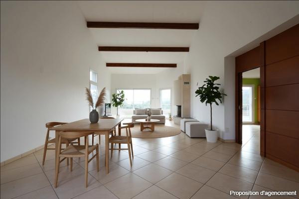 À VENDRE - Grande maison de plain-pied de 224 m² habitable (4 chambres) avec vue exceptionnelle sur forêt et plaine à Vaux-devant-Damloup (proche Verdun), terrain de 1359 m² !