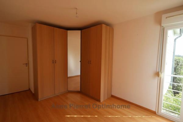 À VENDRE - Grande maison de plain-pied de 224 m² habitable (4 chambres) avec vue exceptionnelle sur forêt et plaine à Vaux-devant-Damloup (proche Verdun), terrain de 1359 m² !