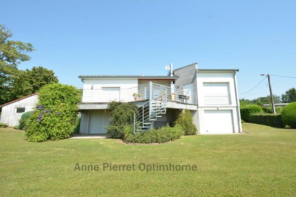 À VENDRE - Grande maison de plain-pied de 224 m² habitable (4 chambres) avec vue exceptionnelle sur forêt et plaine à Vaux-devant-Damloup (proche Verdun), terrain de 1359 m² !