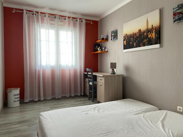 Maison Saint Hilaire De Riez 3 ch + bureau, garage double + garage indépendant