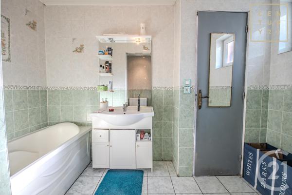 Maison à vendre  9 pièces - 138,35 m2 ST REMY DU NORD - 59