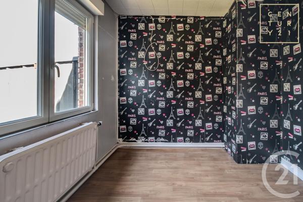 Maison à vendre  9 pièces - 138,35 m2 ST REMY DU NORD - 59