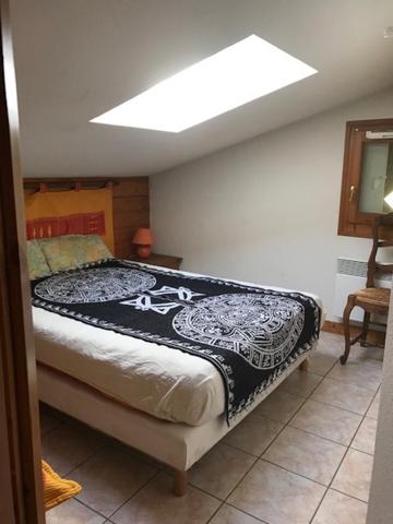 cadre montagneux, proche de toutes commodités