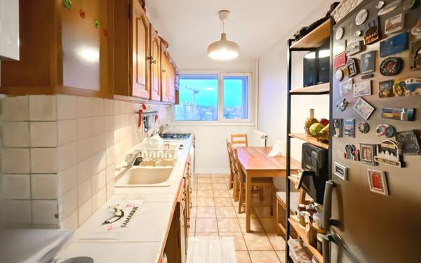 Appartement à vendre    3 pièces •  Villeneuve-la-Garenne