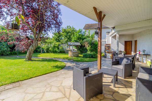 Maison à vendre 9 pièces de 200 m²