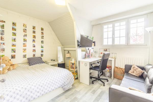 Maison à vendre 9 pièces de 200 m²