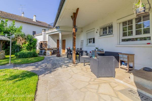 Maison à vendre 9 pièces de 200 m²