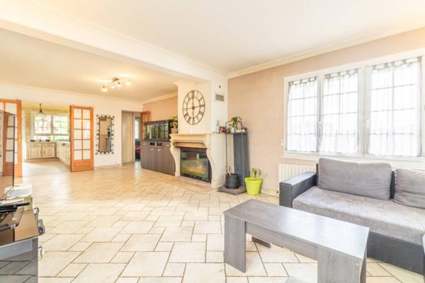 Maison à vendre 9 pièces de 200 m²