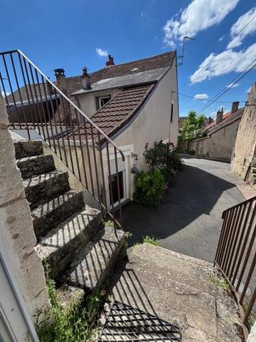 Maison à vendre 2 pièces LA CHARITE SUR LOIRE (58)