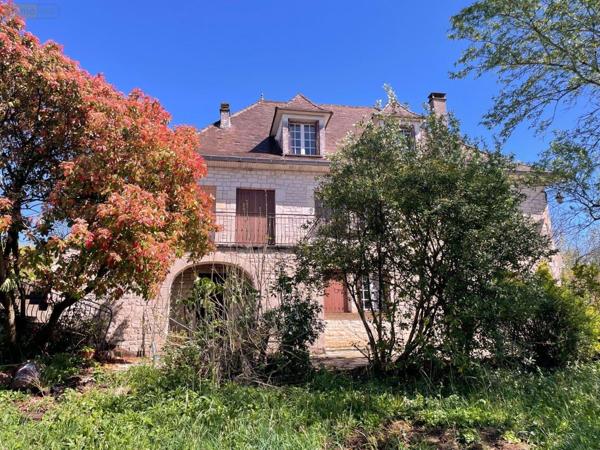 Maison à vendre à Lacapelle-Marival dans le Lot (46120), ref : 46030/MAIS/463