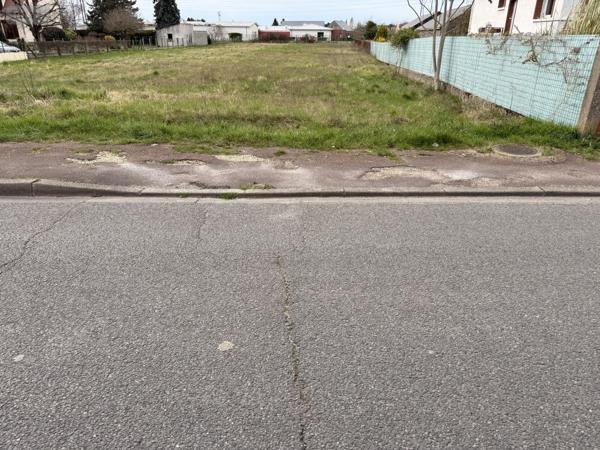 Terrain à Batir à vendre à Villemandeur dans le Loiret (45700), ref : 45050-1395