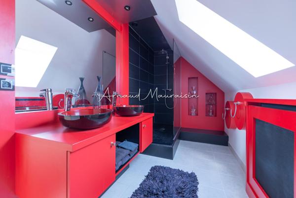 Maison familiale au calme, spacieuse et lumineuse