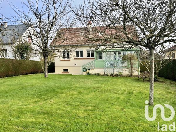 Maison traditionnelle 5 pièces de 105 m² à Beauvais (60000)