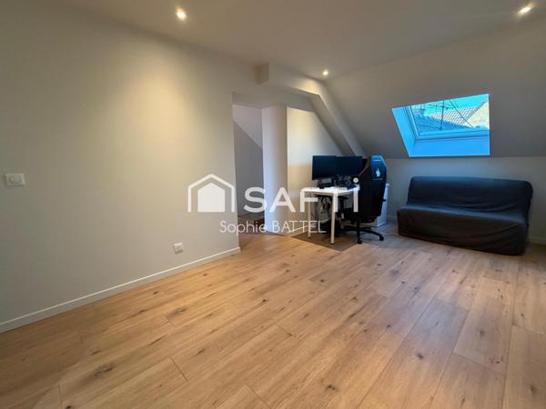 Maison entièrement rénovée, prestations de qualité, aucun travaux intérieurs à prévoir.