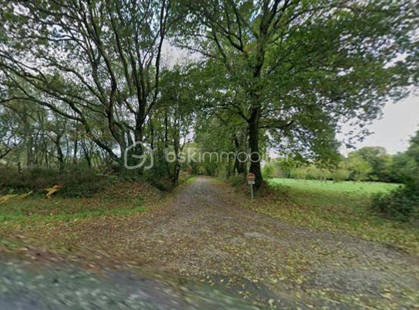 Terrain de 2 380 m²