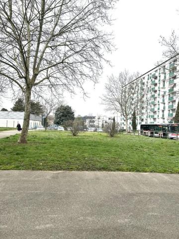 Bureau à vendre à Oullins-Pierre-Bénite (69310)