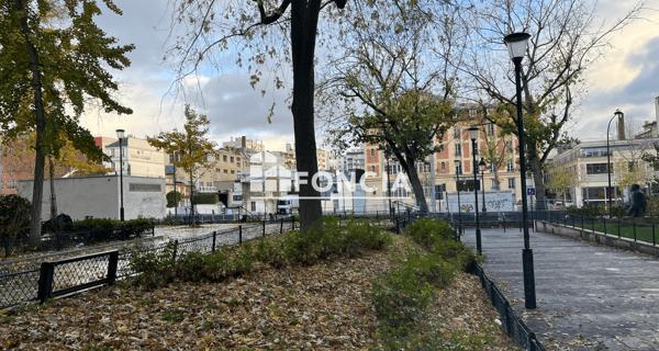 À vendre Parking 11.93 m² - Paris 75010