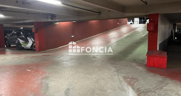 À vendre Parking 11.93 m² - Paris 75010