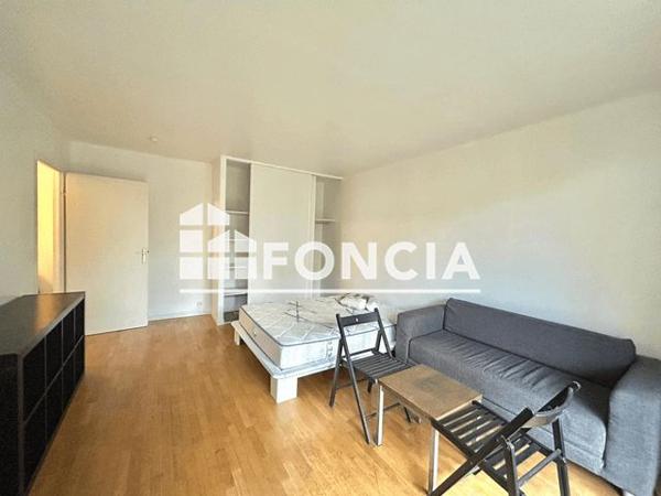 Location Studio meublé 29.83 m² - Montrouge 92120